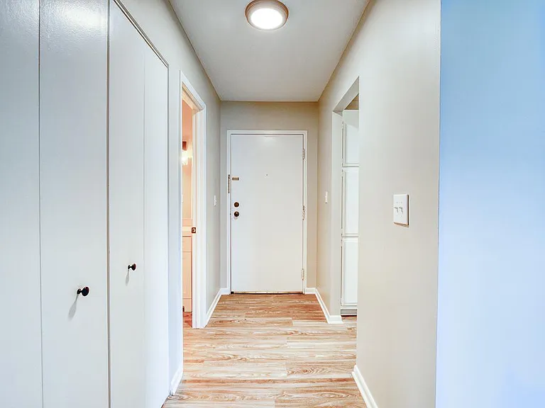 1675 Cedarwood Dr #B — Photo 18