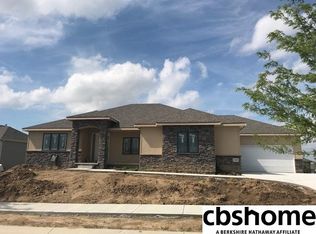 17456 Summit Dr, Omaha, NE 68136