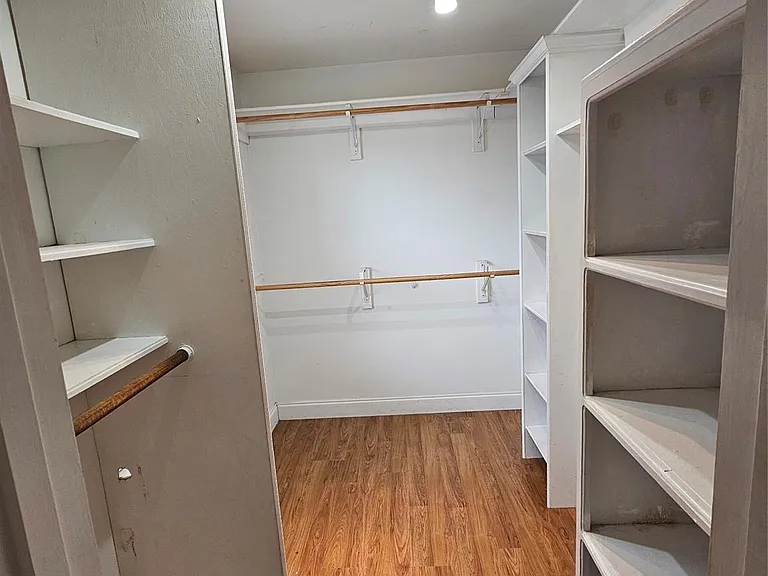 17911 Beaver Creek Dr — Photo 25