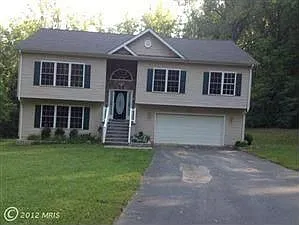 301 Deerfoot Rd photo 1