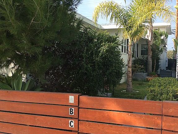 2nd image of 2315 Ocean Park Blvd APT B