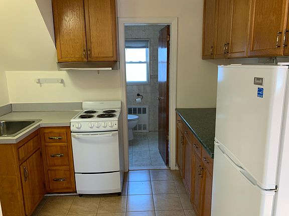 2nd image of 24512 83rd Ave #2C