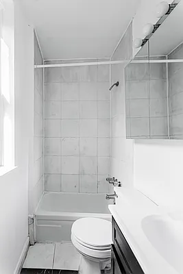 Rented by Metropolitan Property Group | media 10