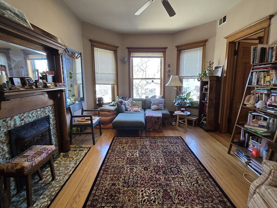 1st image of 1851 W Cuyler Ave #2
