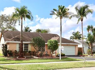 11820 NW 42nd St, Sunrise, FL 33323