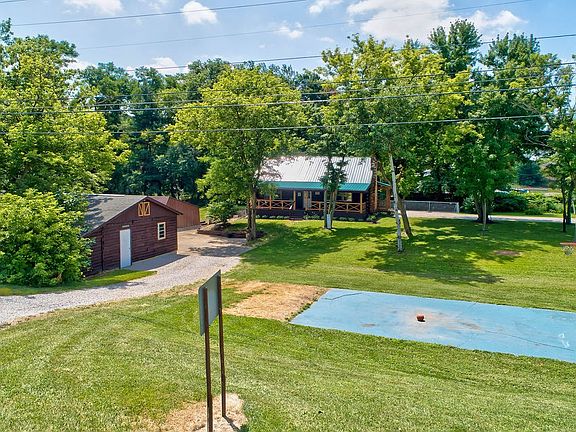 2nd image of 2112 Frey Dr