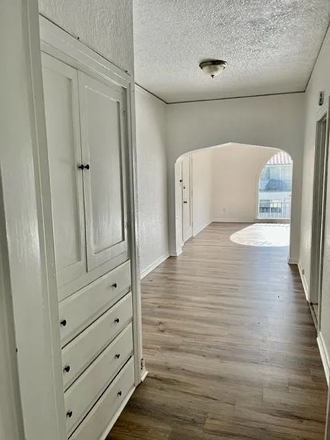 1 bed, 850 sqft, $2,600 — Photo 2