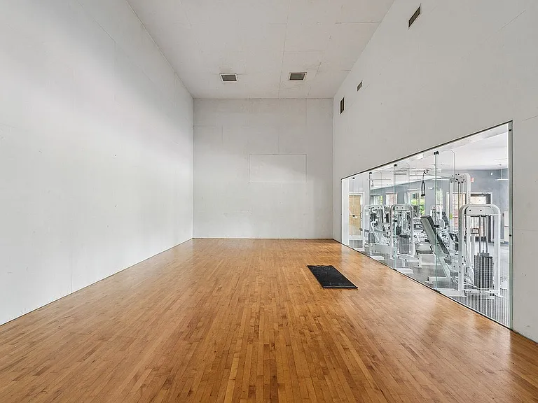 Racquetball Court