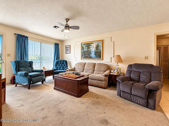 3rd image of 1058 Eyerly Ln NE