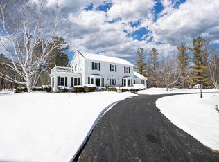 1741 N Oakwood Rd, Oshkosh, WI 54904