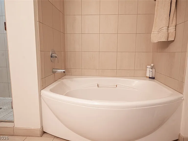 200 W Sahara Ave #501 — Photo 31