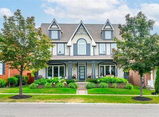 842 John Watt Blvd, Mississauga, ON L5W1G2