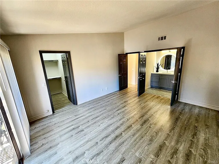 26130 Alizia Canyon Dr — Photo 20