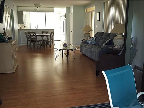 2nd image of 5136 Harpers Croft #11