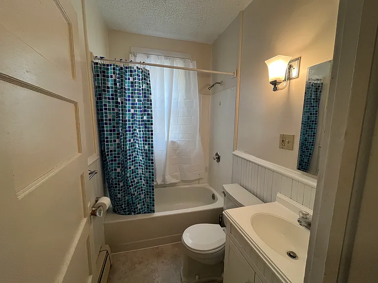 109 Holl St — Photo 12