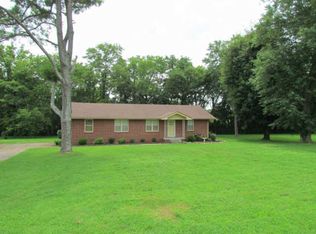 595 Central Valley Rd, Murfreesboro, TN 37129