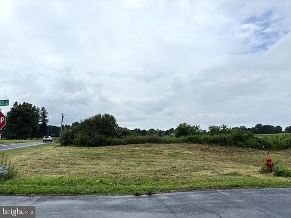 4th image of 0 Summer Breeze Ln