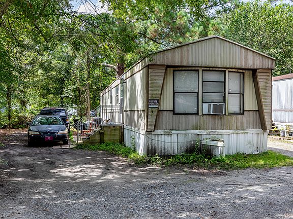 5th image of 3854 Dorsey Ave