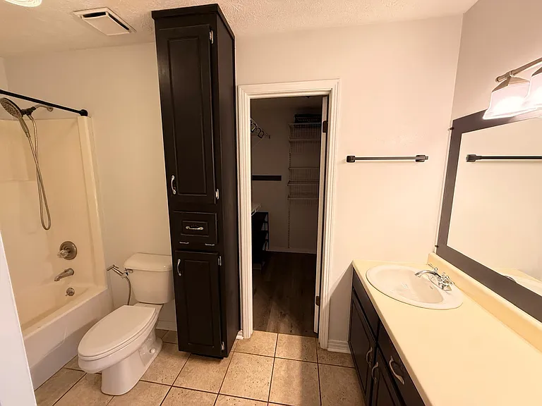 217 Cedar Dr — Photo 11