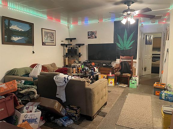 4th image of 1405-1407 SW 9th Street