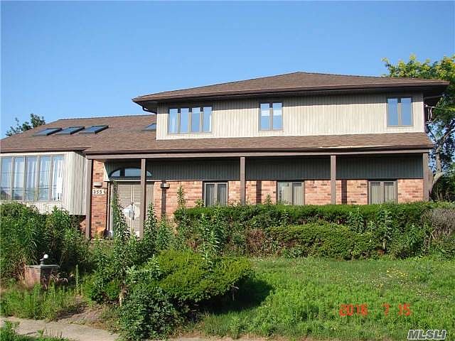 1st image of 255 Harbor Ln