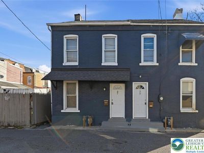 37 Spruce St, Allentown, PA, 18101