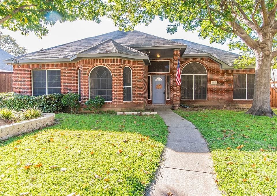 1st image of 2210 Wren Ln