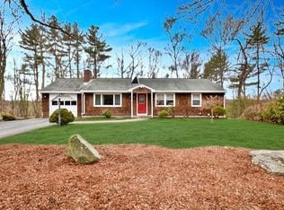 41 Robert St, Clinton, MA 01510