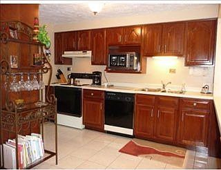 3rd image of 505 Rywood Ct