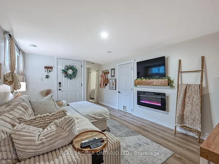 840 Macodrum Dr #LOWER — Photo 6