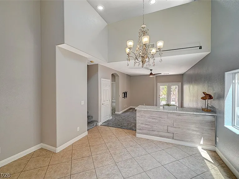 8454 Cerritos Ct — Photo 6