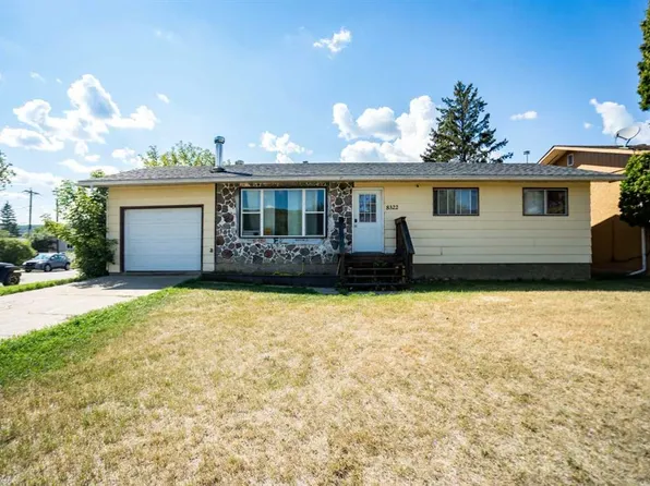 8322 E 95th St, Peace River, AB T8S 1G1