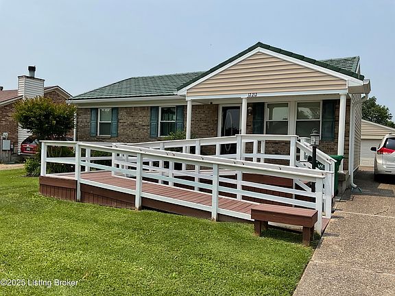 3rd image of 12212 Dulcie Ct
