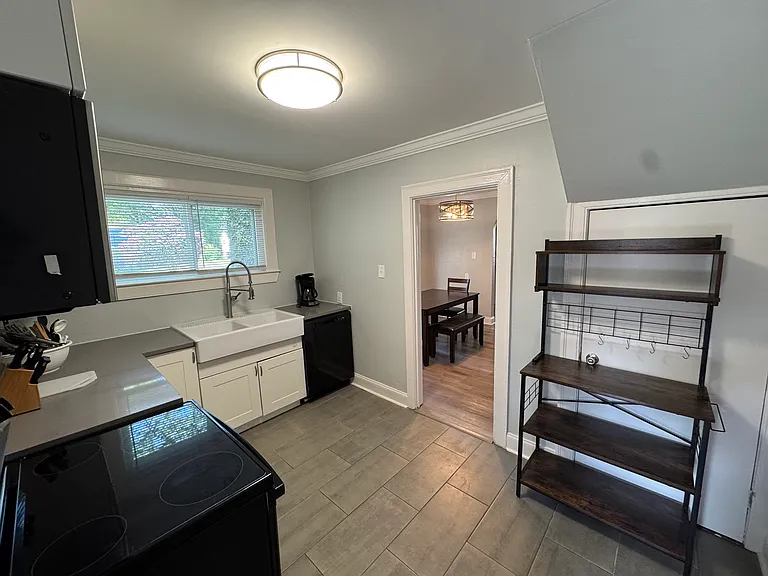 1223 Brookwood Dr — Photo 8