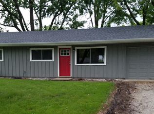 2804 Carrelton Dr, Champaign, IL 61821