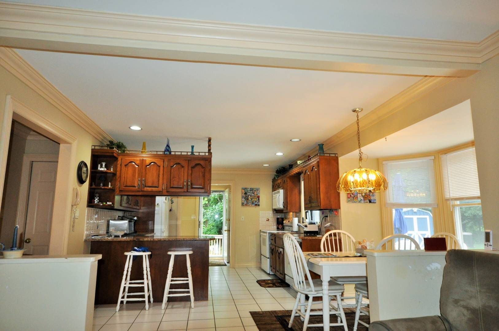  Laundry and Pantry Hidden Well