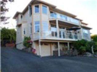 3836 Lake Washington Blvd N, Renton, WA 98056