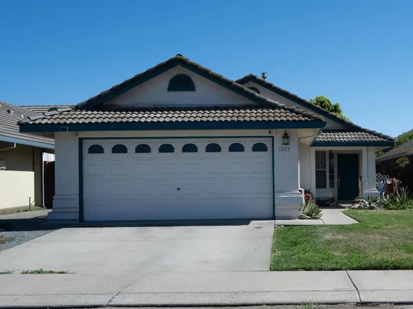 1089 La Mesa St, Escalon, CA 95320