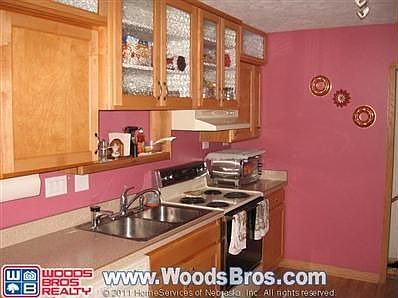 4th image of 7630 Holdrege St