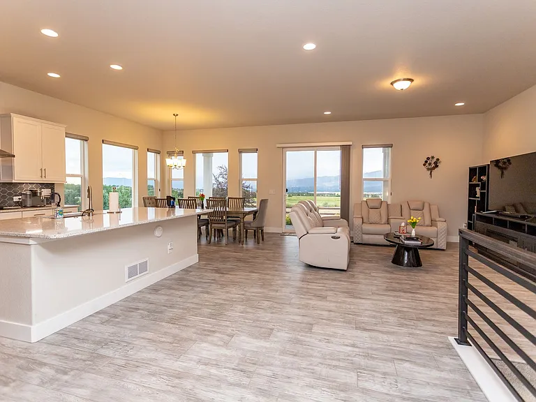 3259 Red Cavern Rd — Photo 9