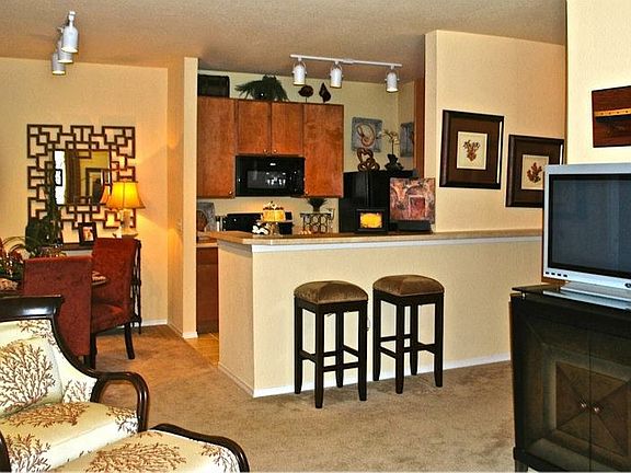 Von Gogh Kitchen, Living, Dining View