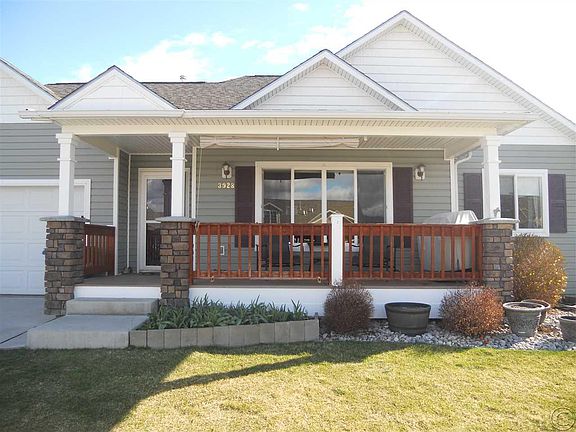 2nd image of 3928 Concord Dr