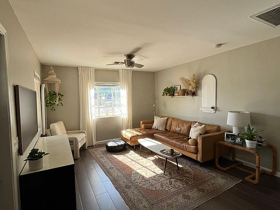 5th image of 1501 W Catalina Dr