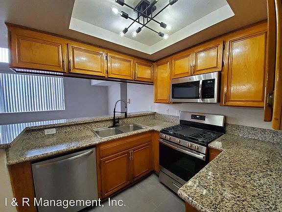 2nd image of 5248 Cartwright Ave APT 008