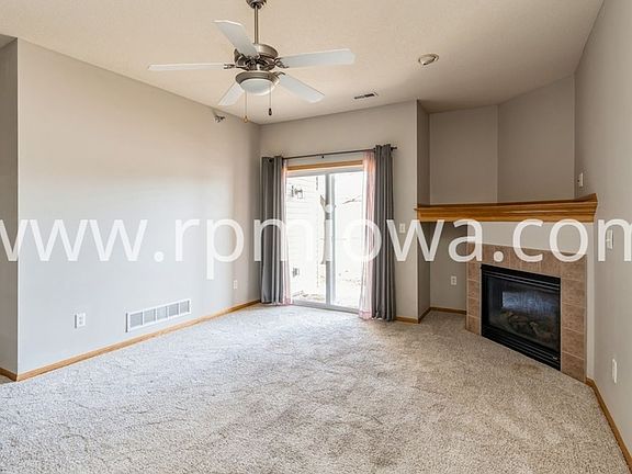 4th image of 1845 SW White Birch Cir Unit 9