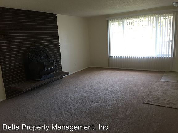 5th image of 4218 126th Pl NE
