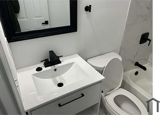 2 bed, 800 sqft, $1,250 — Photo 2