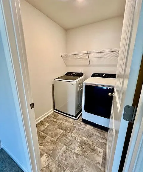 2728 Piper Dr S — Photo 25