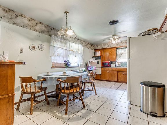 4th image of 1508 NE 35th St