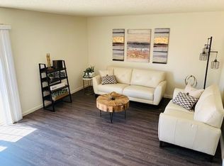 5917 Mack Rd, Sacramento, CA 95823